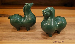 Конь (зеленый)