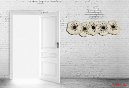 P4088 -  Petunia coat hanger